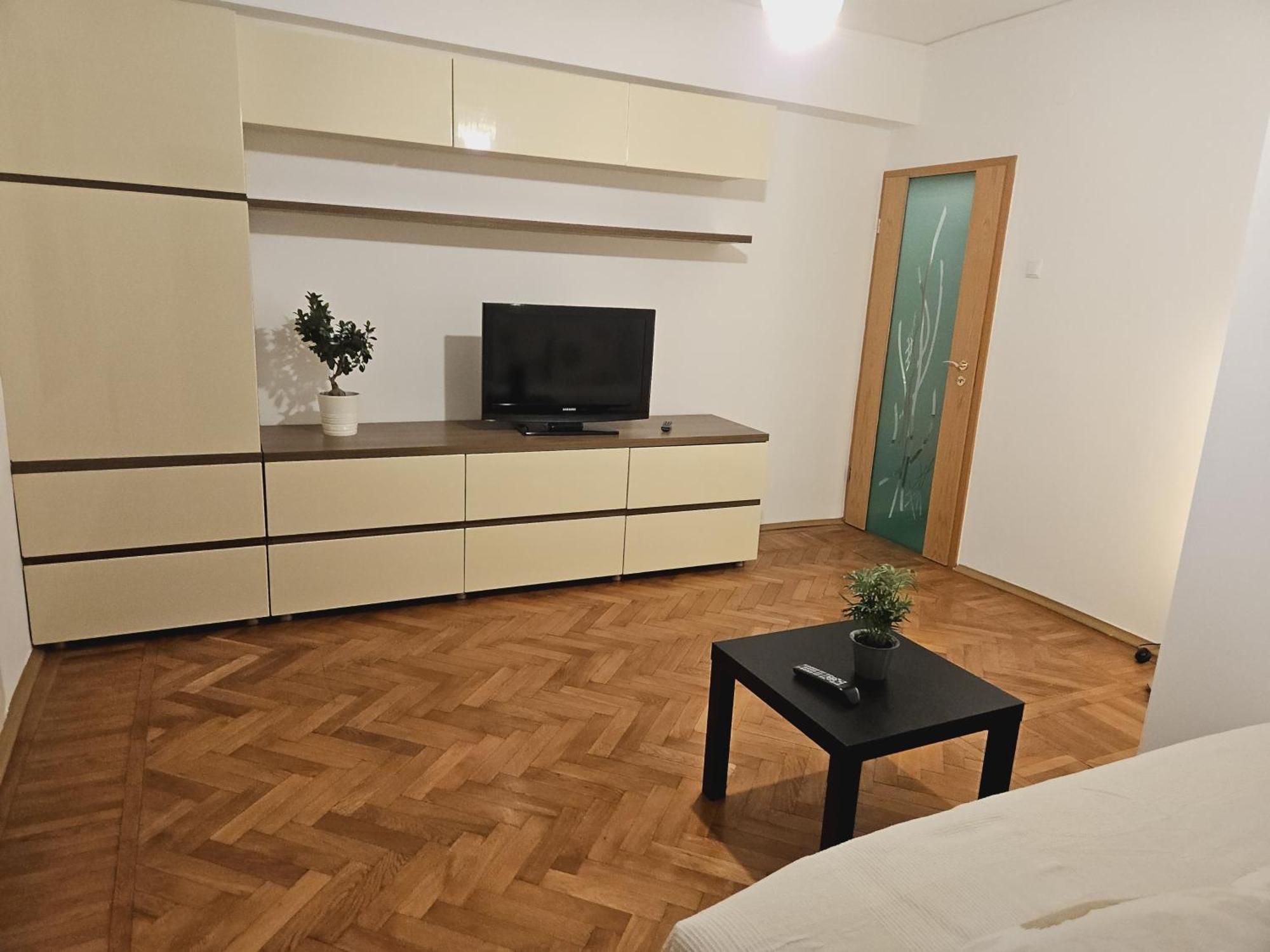 Bliss -ultracentral Bucureşti